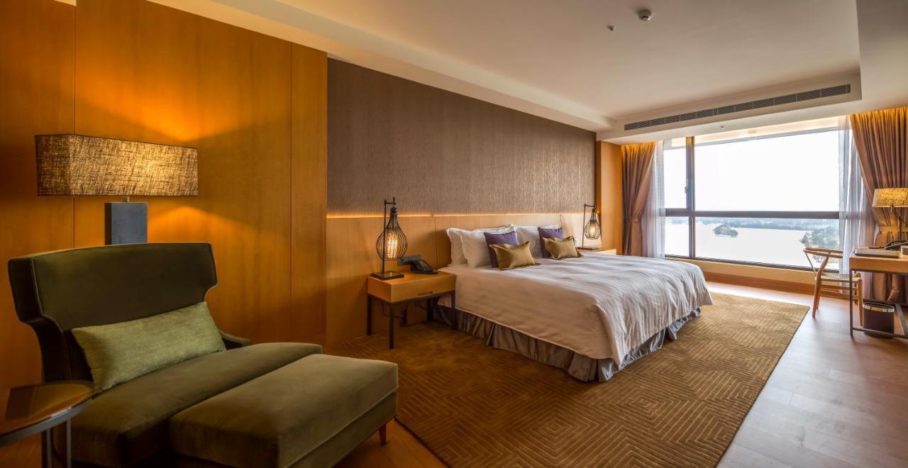Golden Lake Hotel Csinhu Kültér fotó